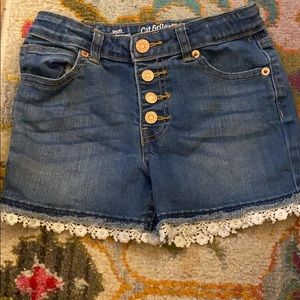 Cat & Jack shorts sz6